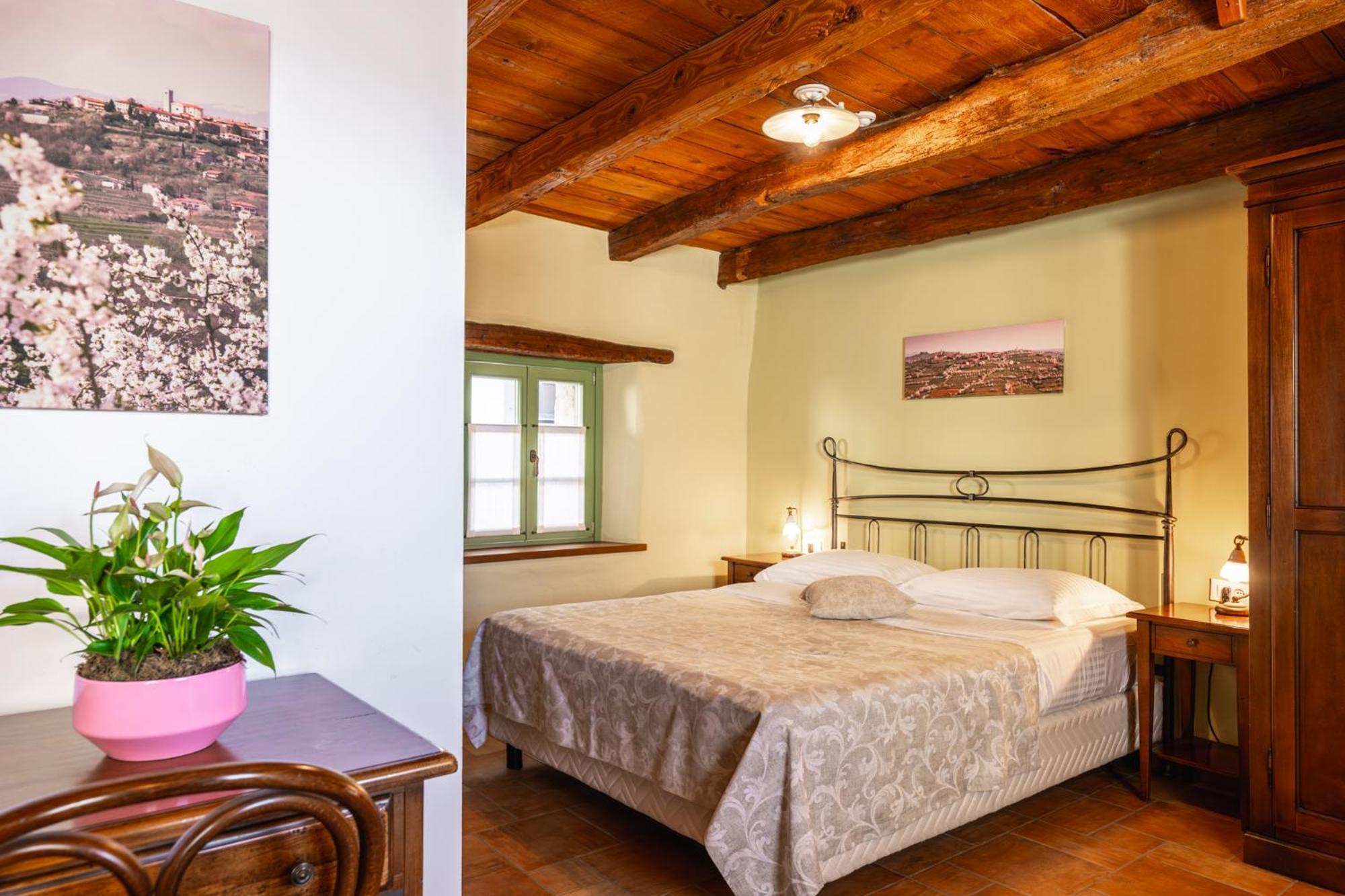 House Marica Bed & Breakfast Шмартно Стая снимка